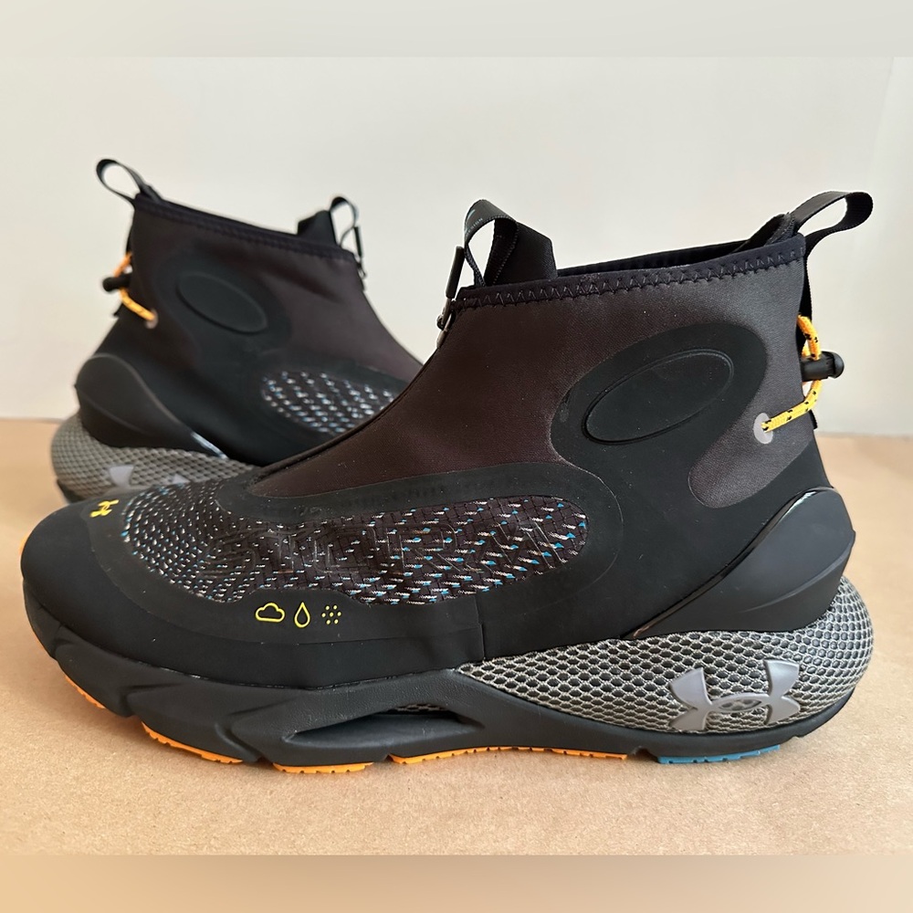 Under Armour UA HOVR Phantom 2 Storm